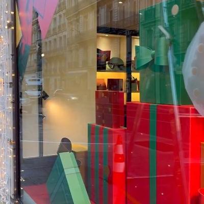 Christmas Showcase Installation by Olinda