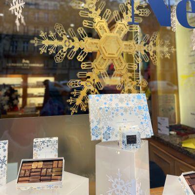 La Maison du Chocolat Paris Christmas window display